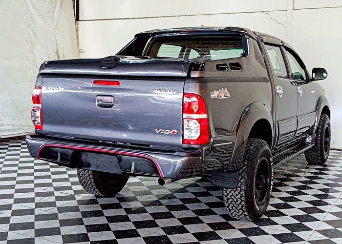 Used 12
                    TOYOTA
                     for Sale Image