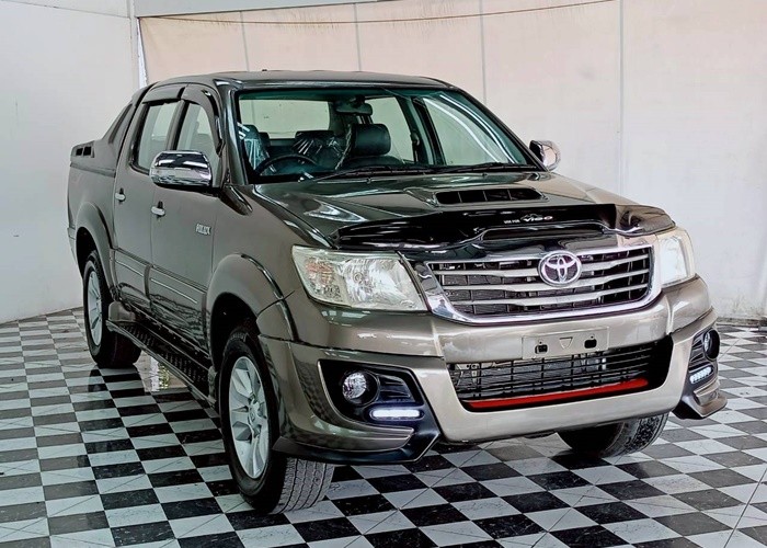 Used 6
                    TOYOTA
                     for Sale Image