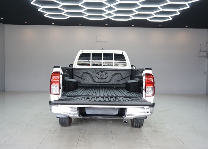 Used 6
                    TOYOTA
                     for Sale Image