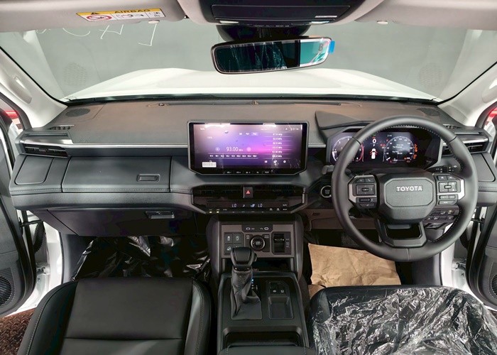 Used 5
                    TOYOTA
                     for Sale Image