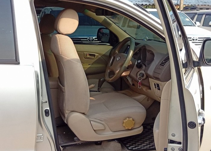 Used 5
                    TOYOTA
                     for Sale Image