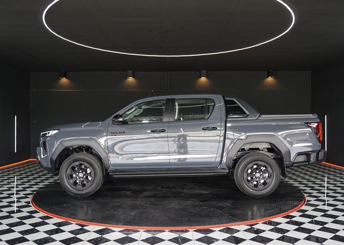Used 7
                    TOYOTA
                     for Sale Image