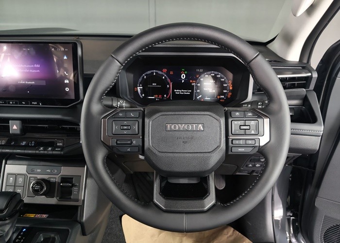 Used 7
                    TOYOTA
                     for Sale Image