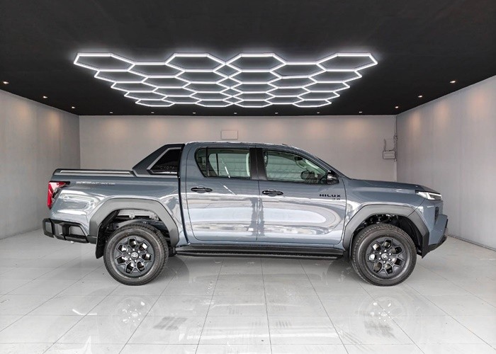 Used 5
                    TOYOTA
                     for Sale Image