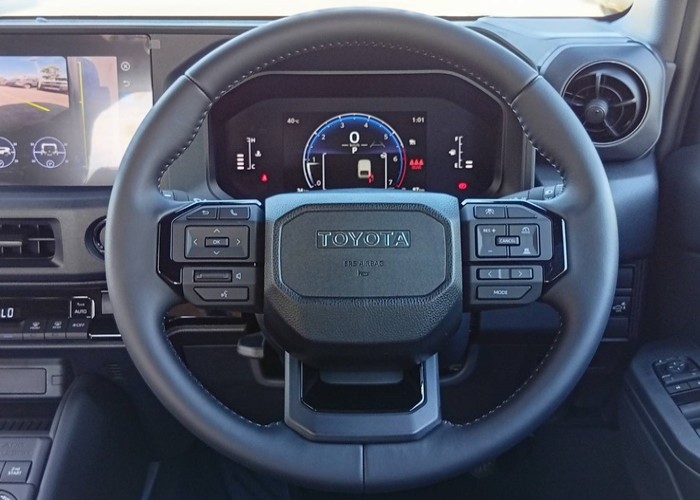 Used 5
                    TOYOTA
                     for Sale Image