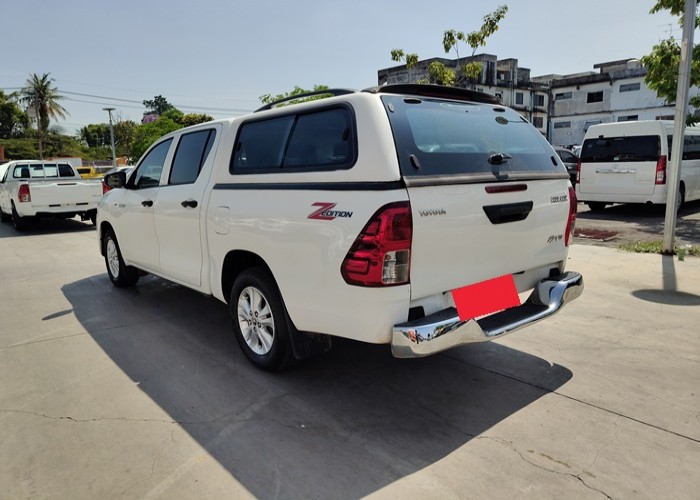 Used 12
                    TOYOTA
                     for Sale Image