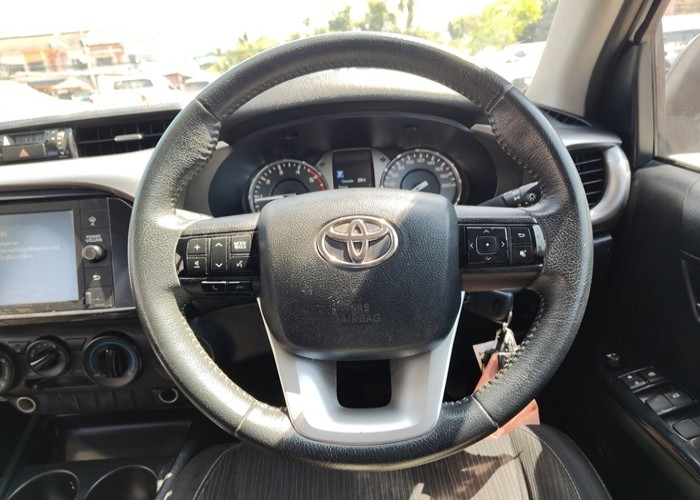 Used 12
                    TOYOTA
                     for Sale Image