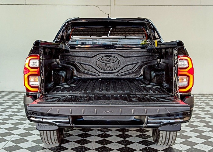 Used 11
                    TOYOTA
                     for Sale Image