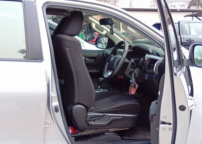 Used 7
                    TOYOTA
                     for Sale Image