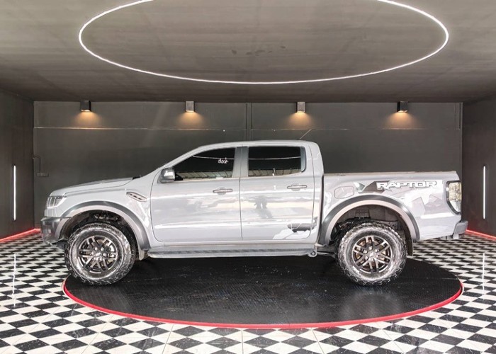 Used 9
                    FORD
                     for Sale Image