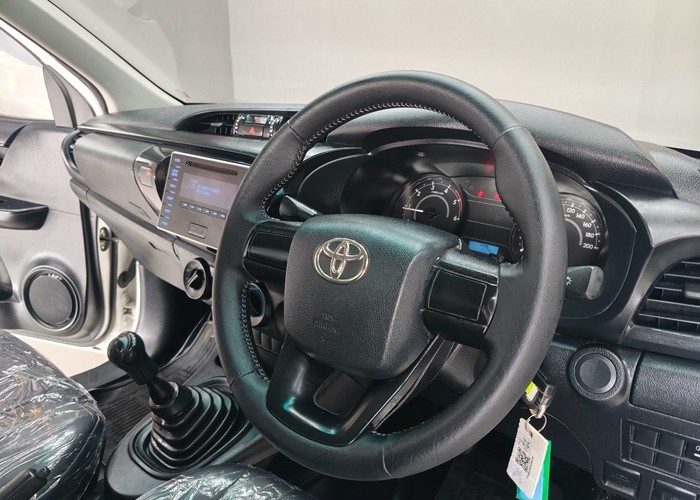 Used 5
                    TOYOTA
                     for Sale Image