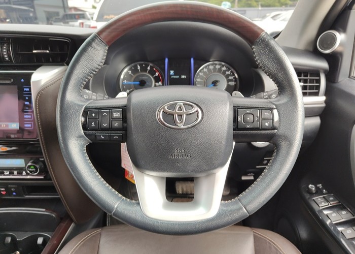 Used 4
                    TOYOTA
                     for Sale Image
