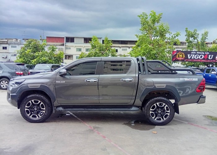 Used 3
                    TOYOTA
                     for Sale Image