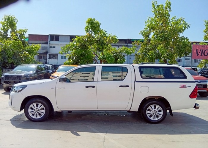 Used 11
                    TOYOTA
                     for Sale Image