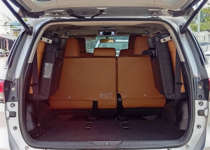 Used 11
                    TOYOTA
                     for Sale Image