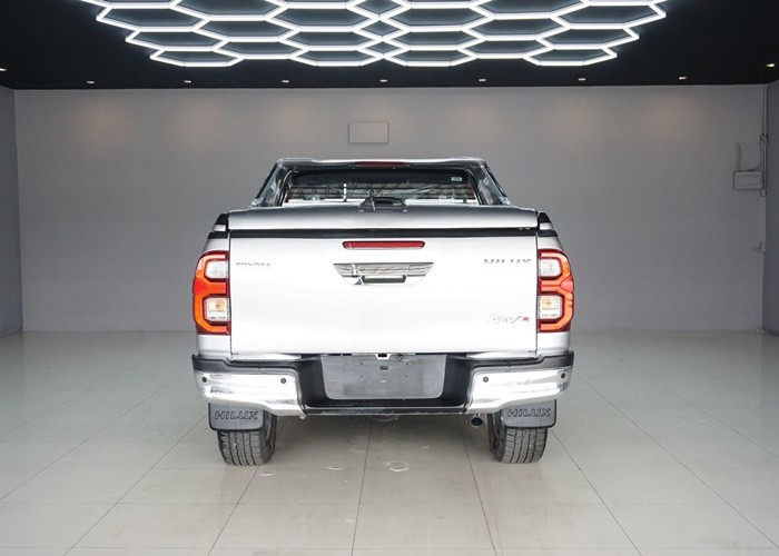 Used 6
                    TOYOTA
                     for Sale Image