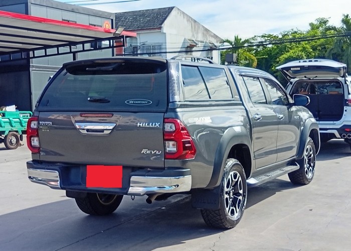 Used 5
                    TOYOTA
                     for Sale Image