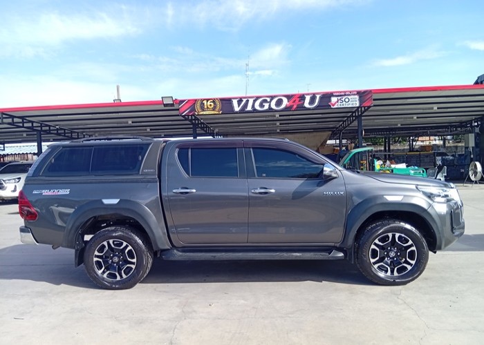 Used 5
                    TOYOTA
                     for Sale Image