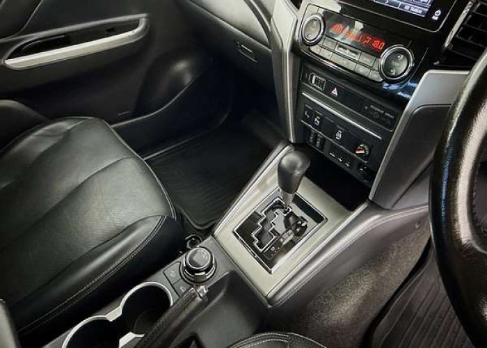 Used 1
                    MITSUBISHI
                     for Sale Image