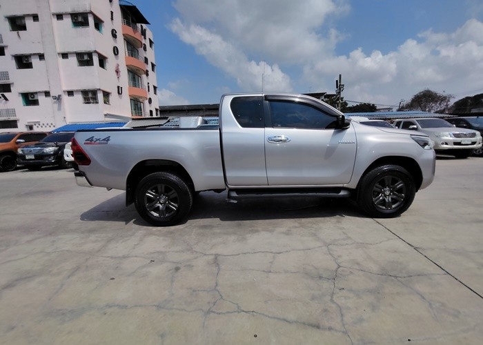Used 9
                    TOYOTA
                     for Sale Image