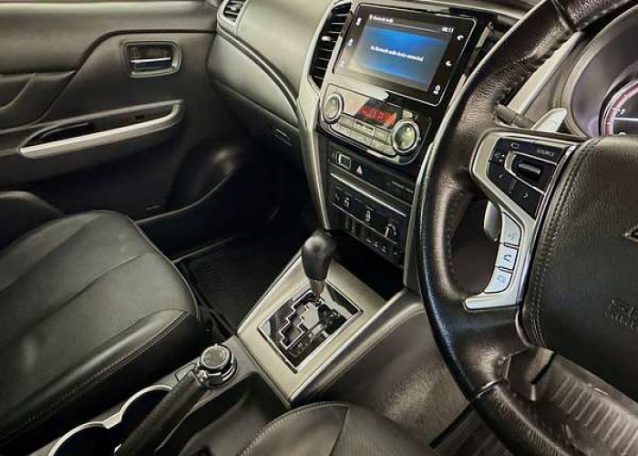 Used 1
                    MITSUBISHI
                     for Sale Image