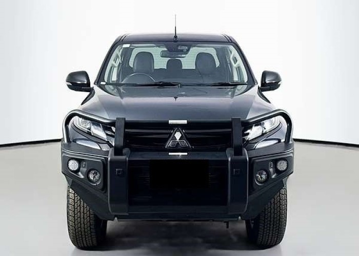 Used 1
                    MITSUBISHI
                     for Sale Image