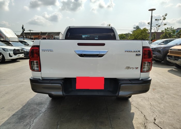 Used 6
                    TOYOTA
                     for Sale Image