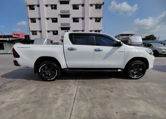 Used 6
                    TOYOTA
                     for Sale Image