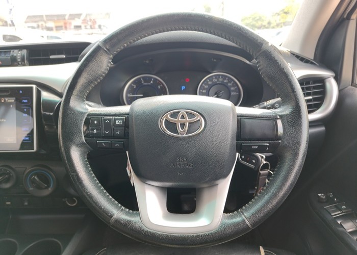 Used 6
                    TOYOTA
                     for Sale Image