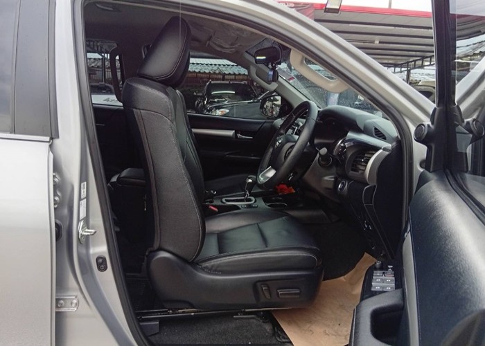 Used 9
                    TOYOTA
                     for Sale Image