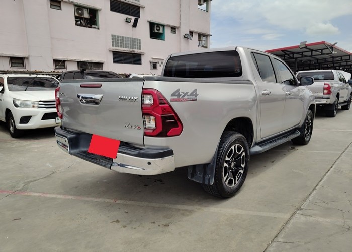 Used 8
                    TOYOTA
                     for Sale Image
