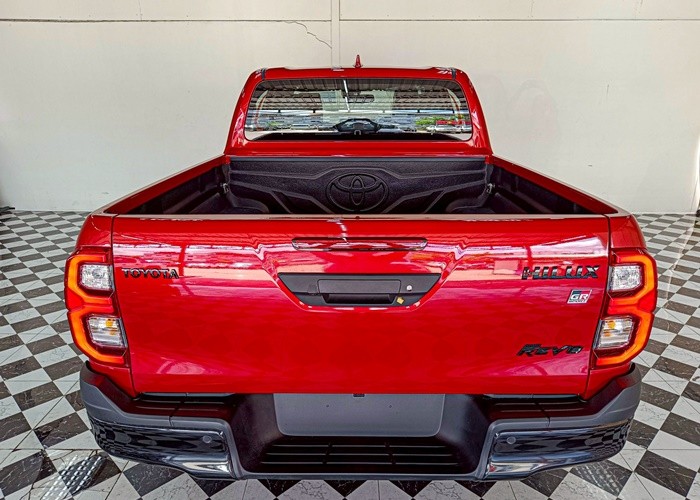 Used 9
                    TOYOTA
                     for Sale Image