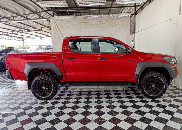 Used 9
                    TOYOTA
                     for Sale Image