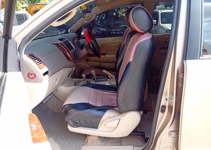 Used 5
                    TOYOTA
                     for Sale Image