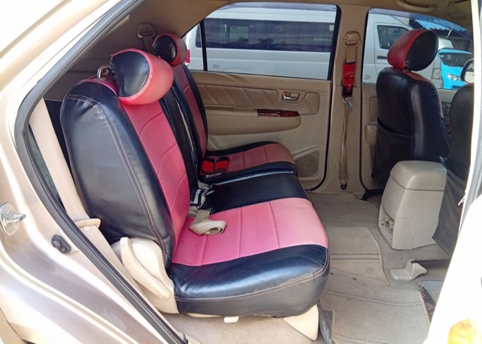 Used 5
                    TOYOTA
                     for Sale Image