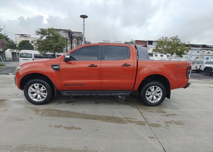 Used 8
                    FORD
                     for Sale Image