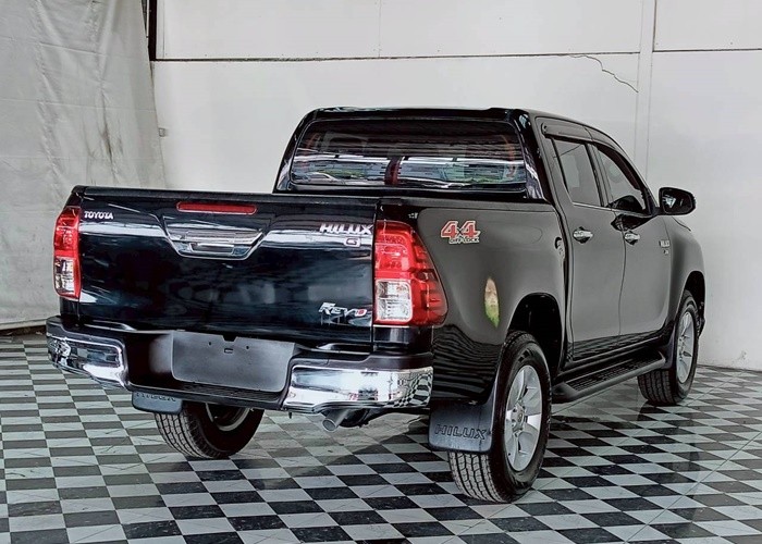 Used 5
                    TOYOTA
                     for Sale Image