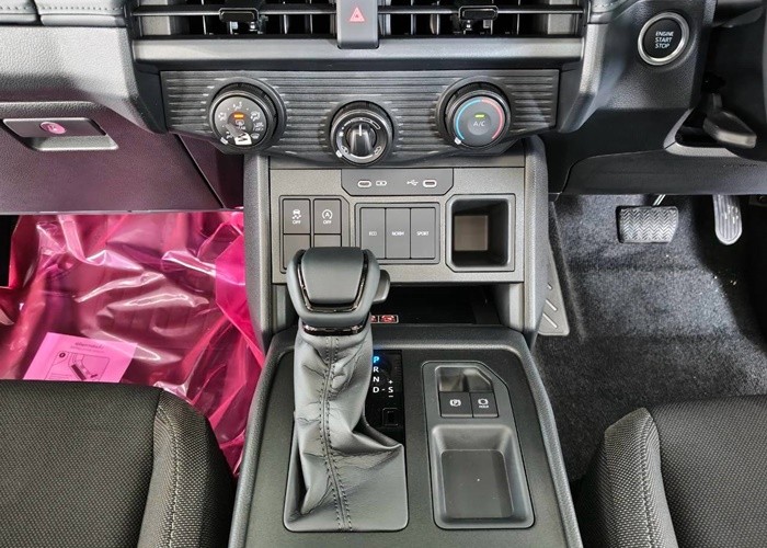 Used 7
                    TOYOTA
                     for Sale Image