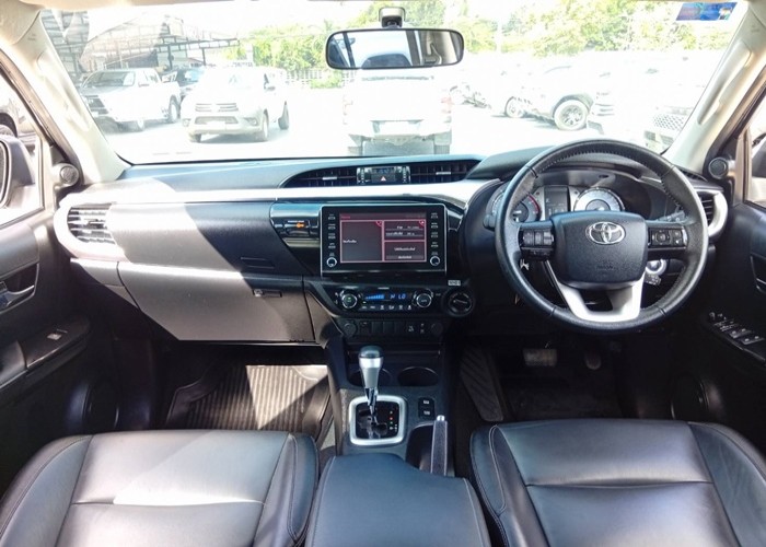 Used 7
                    TOYOTA
                     for Sale Image