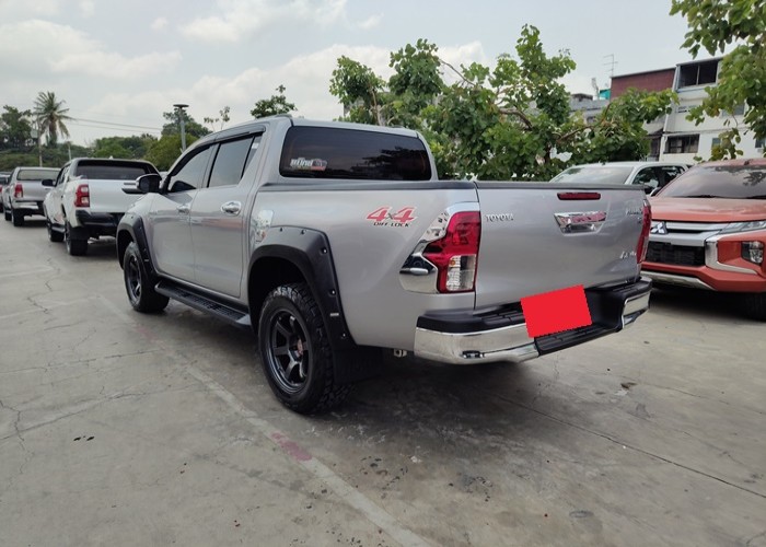 Used 10
                    TOYOTA
                     for Sale Image