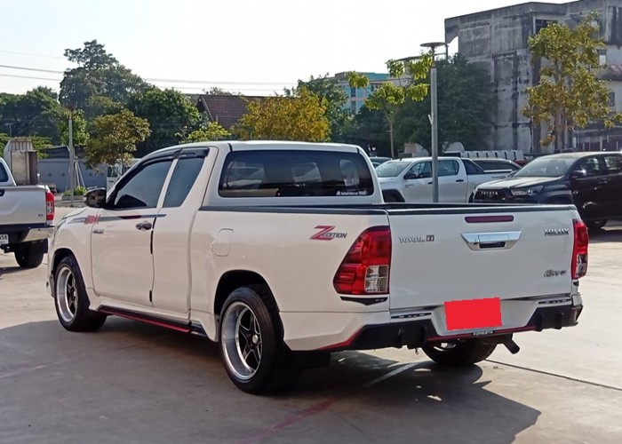 Used 5
                    TOYOTA
                     for Sale Image