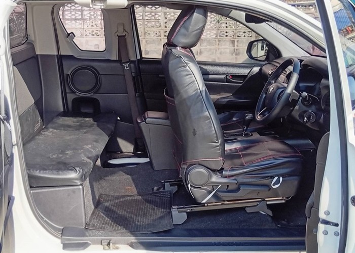 Used 5
                    TOYOTA
                     for Sale Image