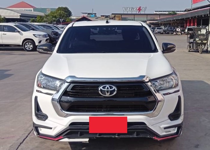 Used 5
                    TOYOTA
                     for Sale Image