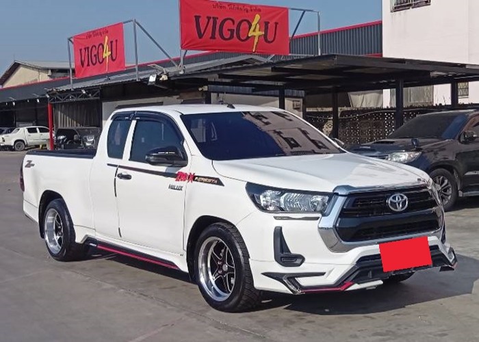 Used 5
                    TOYOTA
                     for Sale Image