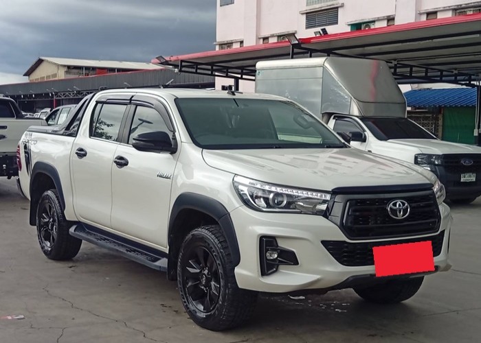 Used 4
                    TOYOTA
                     for Sale Image