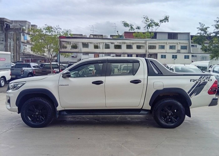 Used 4
                    TOYOTA
                     for Sale Image
