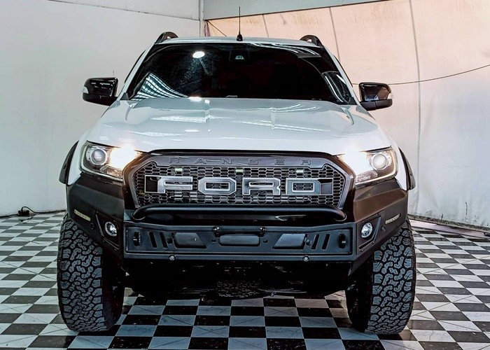 Used 6
                    FORD
                     for Sale Image