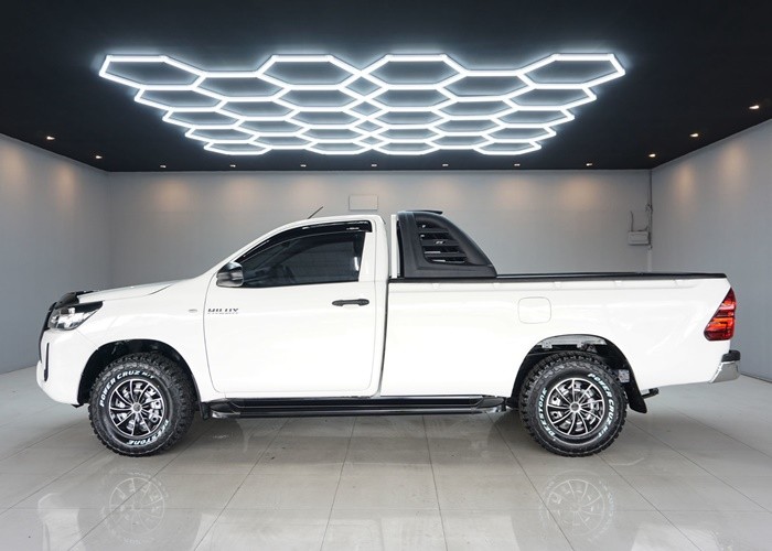 Used 5
                    TOYOTA
                     for Sale Image