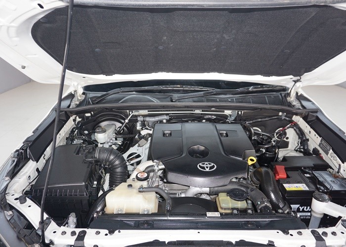 Used 5
                    TOYOTA
                     for Sale Image
