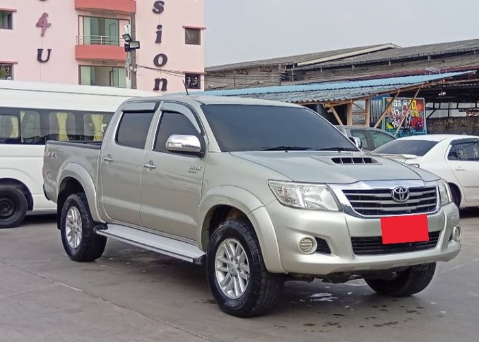 Used 4
                    TOYOTA
                     for Sale Image